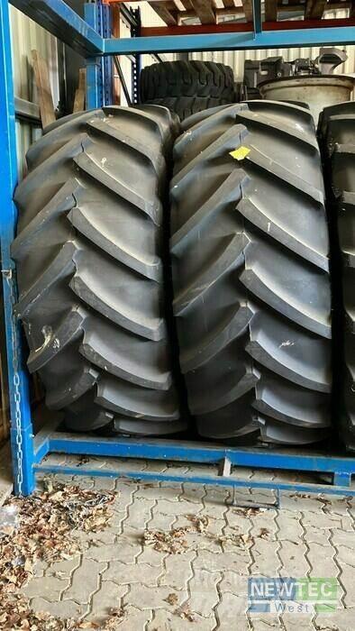 Mitas KR 650/75R32 타이어, 휠 및 림