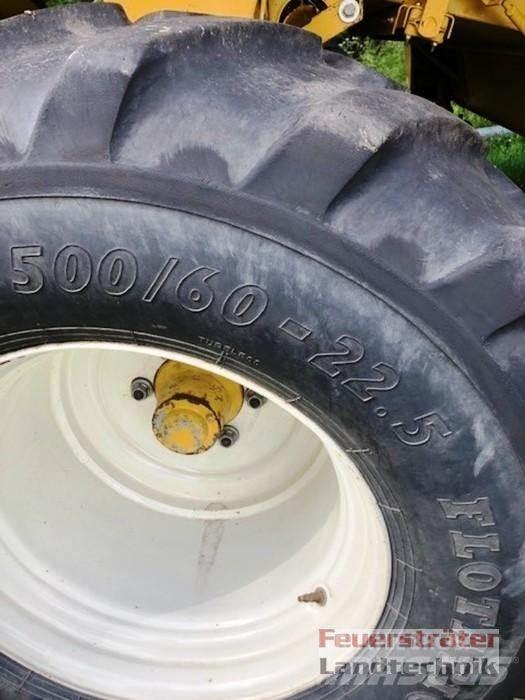 New Holland TX 68 콤바인 수확기