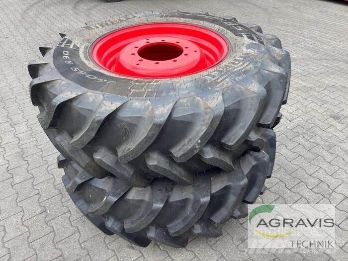 Pirelli KR 460/85R30 타이어, 휠 및 림