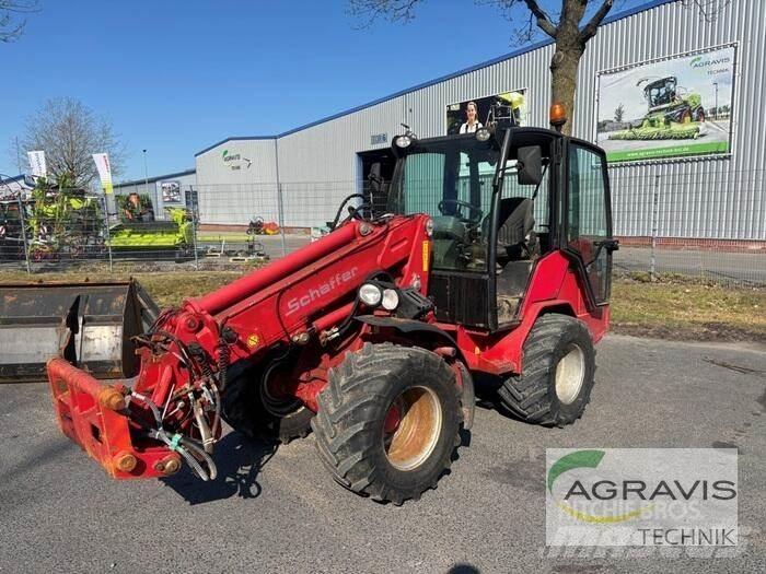 Schäffer 460 T  휠로우더