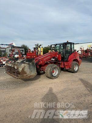 Schäffer 9630T  휠로우더