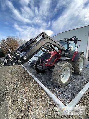 Valtra A115H4 트랙터