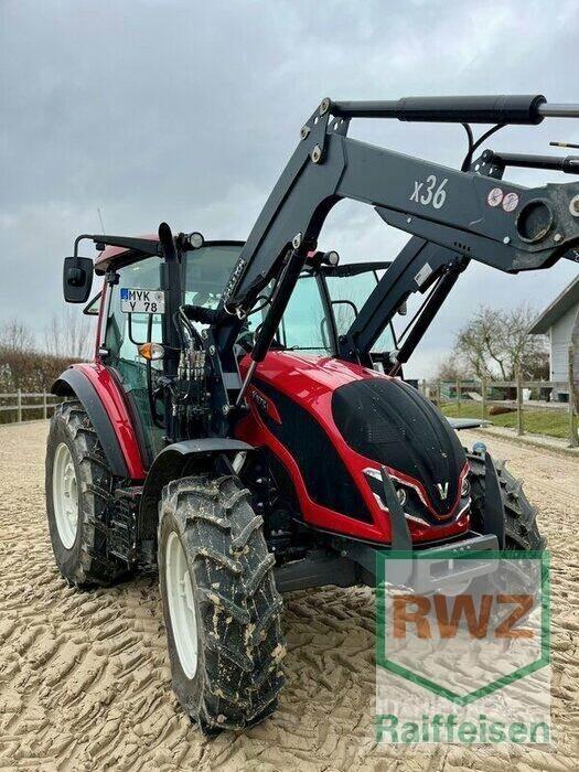 Valtra A75 트랙터