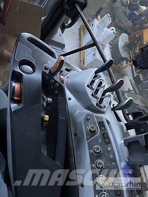 Valtra G125 트랙터