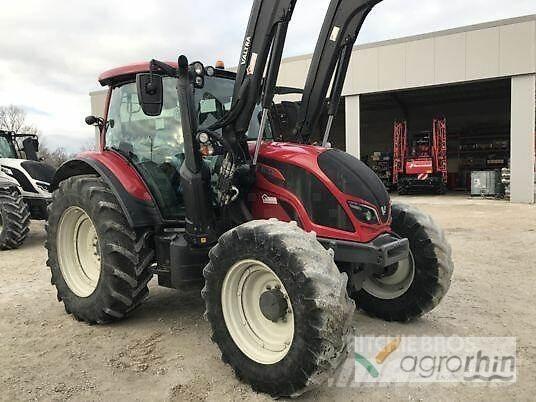 Valtra N114EH5 트랙터