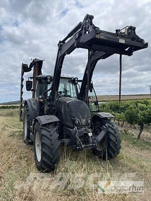 Valtra N134 ACTIVE 트랙터