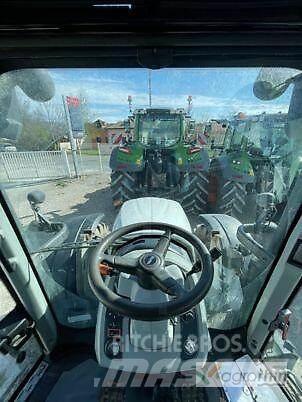 Valtra N134 H5 트랙터