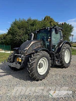 Valtra N135 DIRECT 트랙터