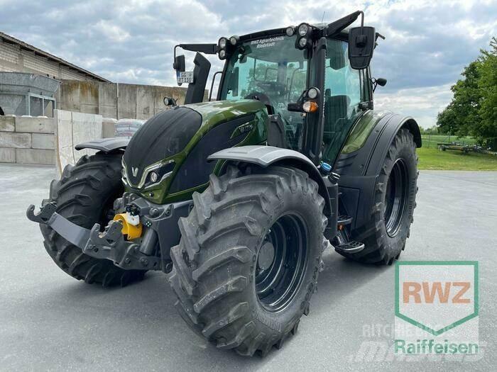 Valtra N175A 트랙터