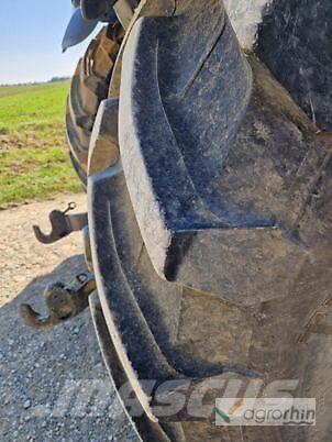 Valtra S394 트랙터