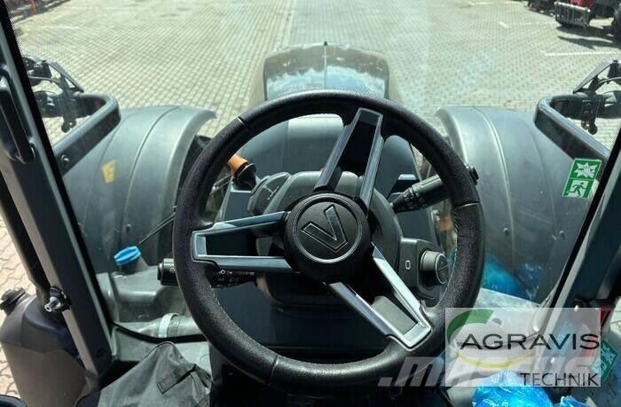 Valtra T 175 ED 트랙터