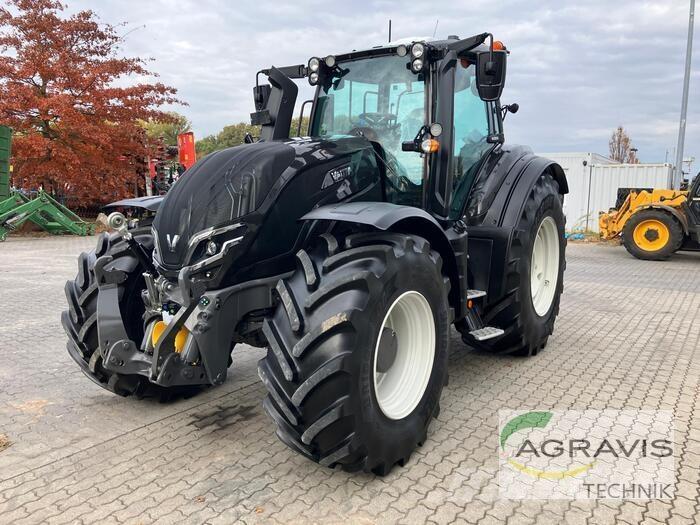 Valtra T 235 D 트랙터