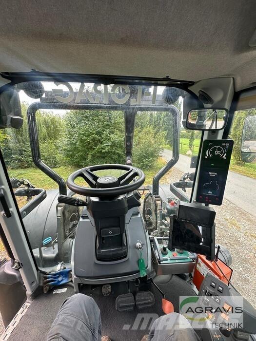 Valtra T 235 D 2A1 트랙터