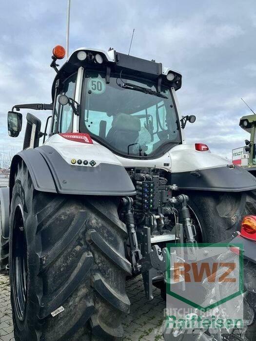 Valtra T215 Direct 트랙터