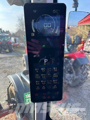 Valtra T235 Diect 트랙터