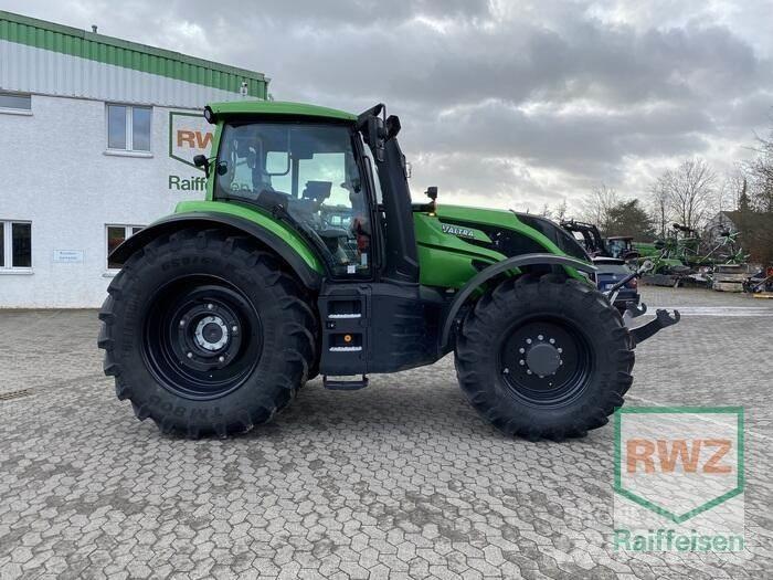 Valtra T235V 트랙터