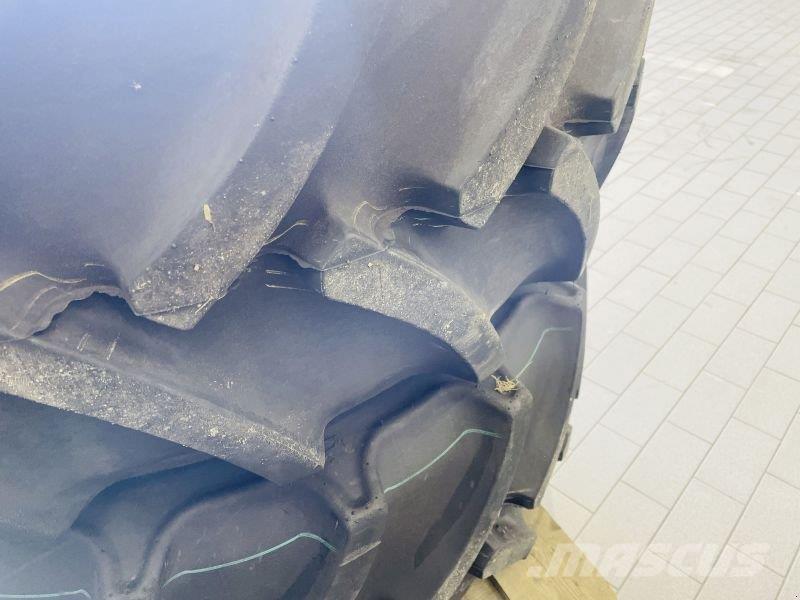  440/65R24 128D 타이어, 휠 및 림