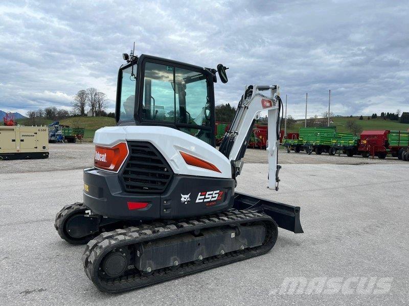 Bobcat E 55  휠 굴삭기
