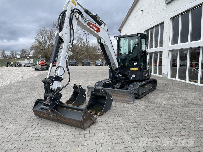 Bobcat E 60  휠 굴삭기