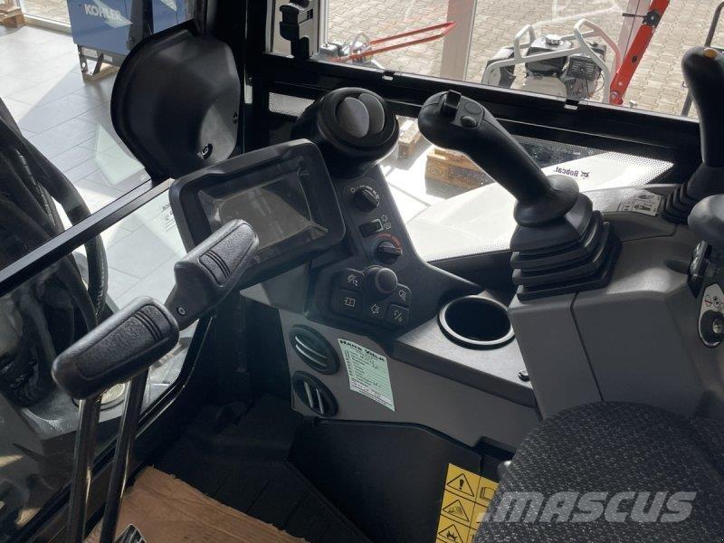 Bobcat E 60  휠 굴삭기