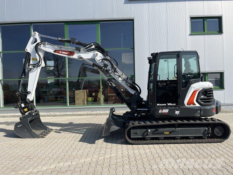 Bobcat E88  휠 굴삭기