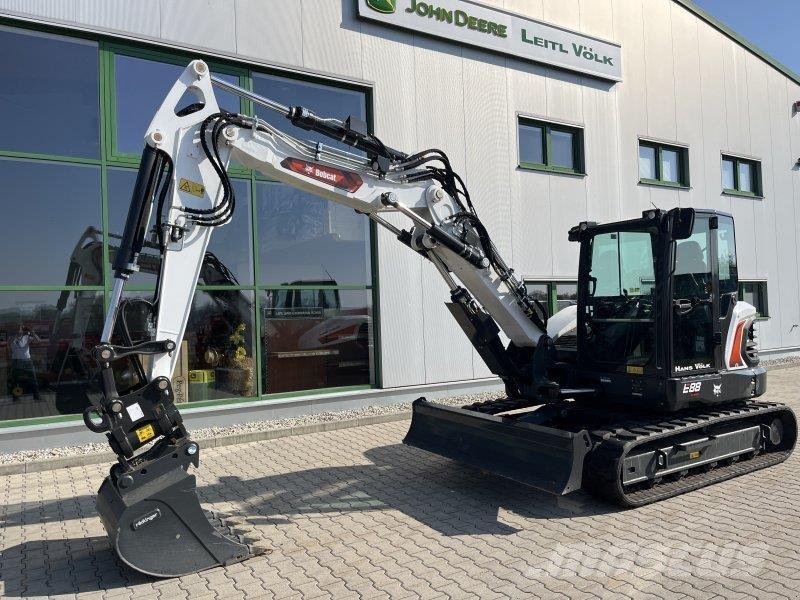 Bobcat E88  휠 굴삭기