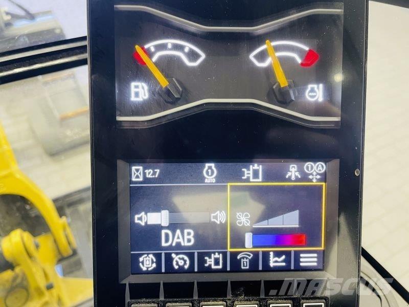 CAT 301.8-05A  휠 굴삭기