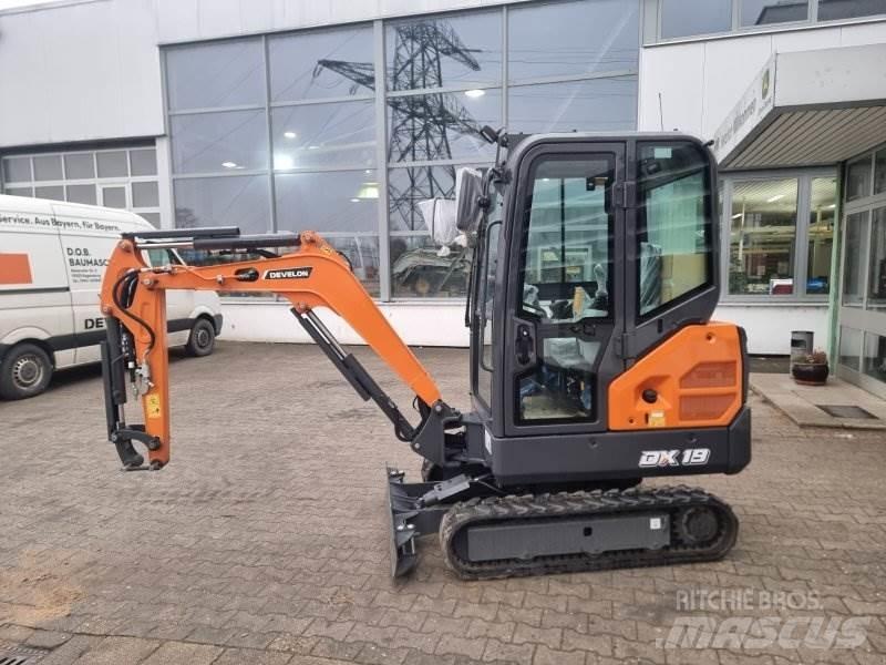 Doosan DX 19-7 소형 굴삭기 7톤 미만