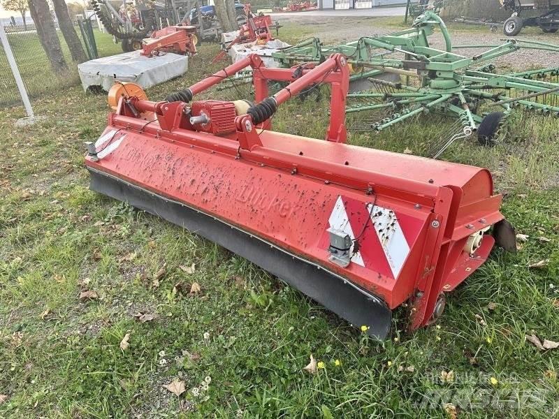 Dücker UM 30 컴포스트 터너