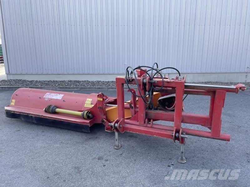 Dücker USM 21 목초 수확기