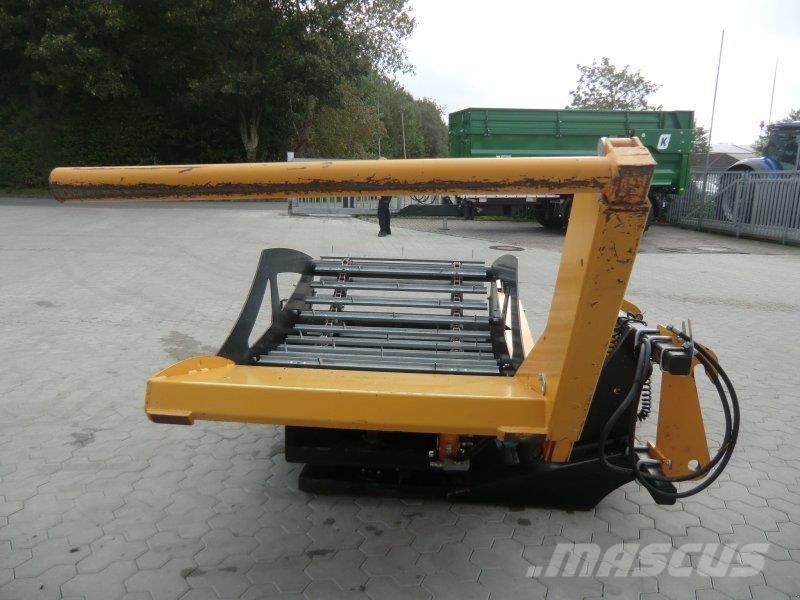 Emily DELTA 건초 포장기