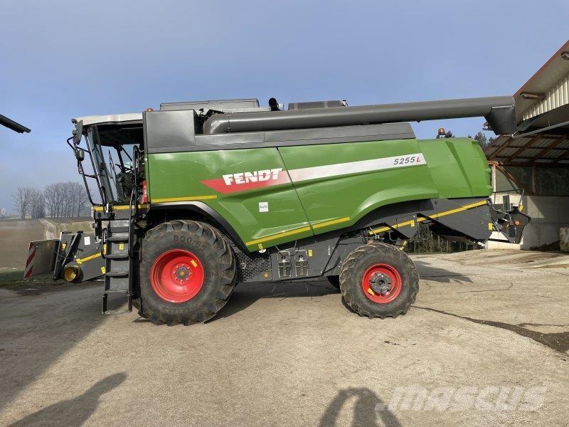Fendt 5255 L 콤바인 수확기