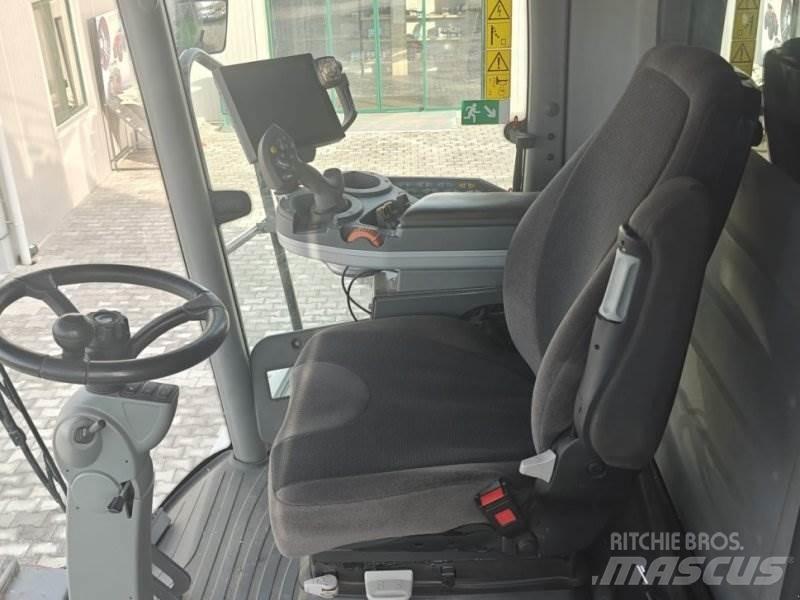 Fendt 6335 C 콤바인 수확기