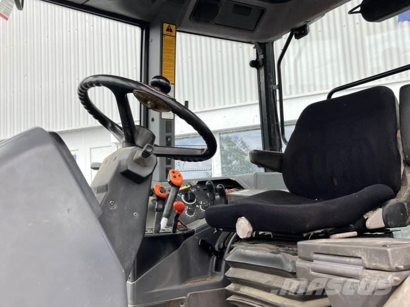 Ford 6640 트랙터