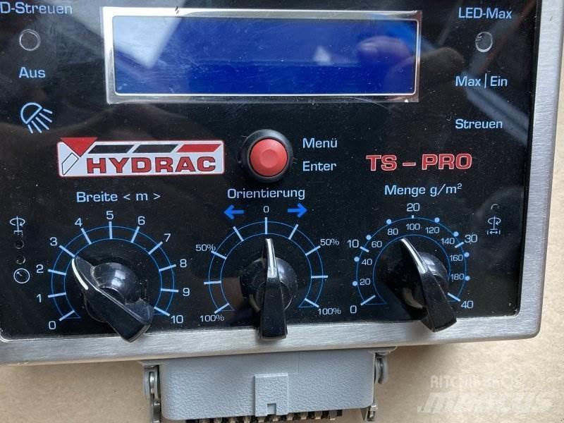 Hydrac T 1400 모래(염화칼슘) 살포기