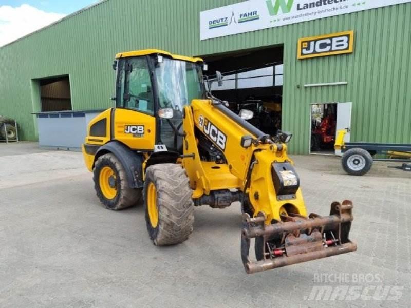 JCB TM 220  휠로우더