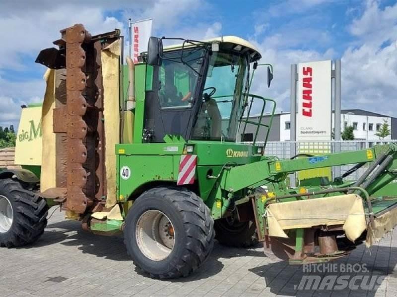 Krone BIG M 제초기