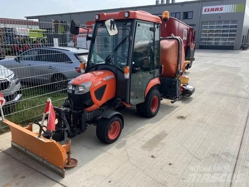Kubota BX231 소형 트랙터