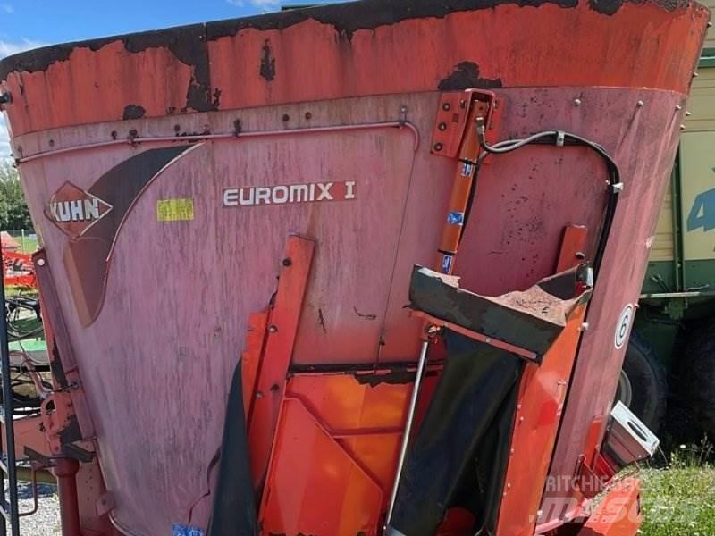 Kuhn Euromix 1 믹서 피더