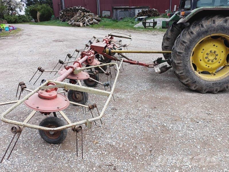 Kuhn GF 671 갈퀴 및 테더