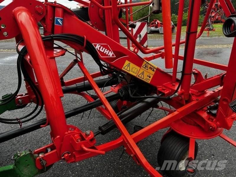 Kuhn GF 8702 갈퀴 및 테더
