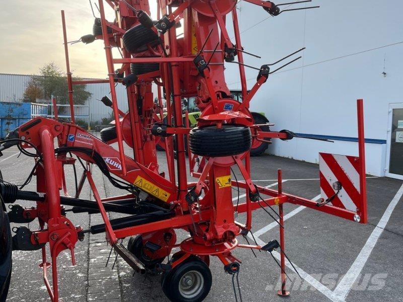 Kuhn GF 8702 갈퀴 및 테더