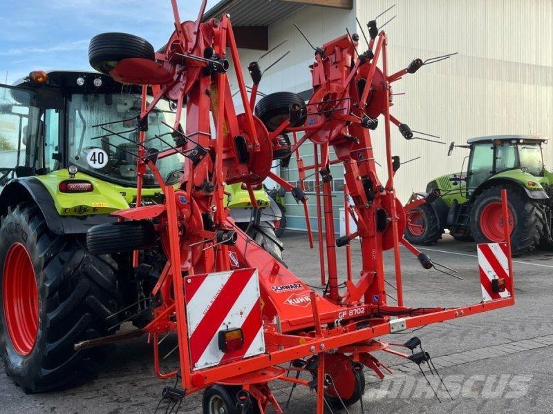 Kuhn GF 8702 갈퀴 및 테더