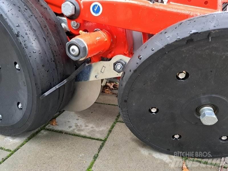 Kuhn Kosma TD 기타 조파기 및 부속품