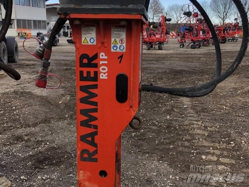 Rammer R01P 브레이커