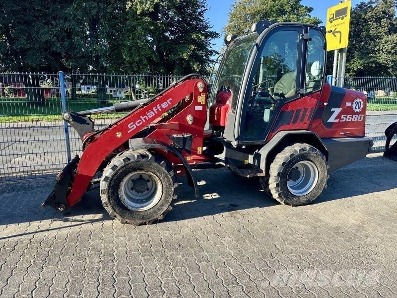 Schäffer 5680Z  휠로우더