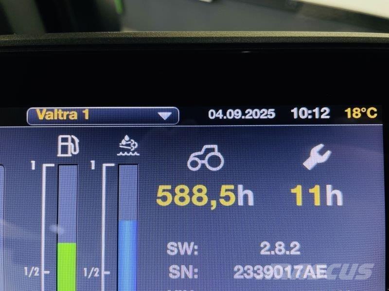 Valtra Q285 트랙터