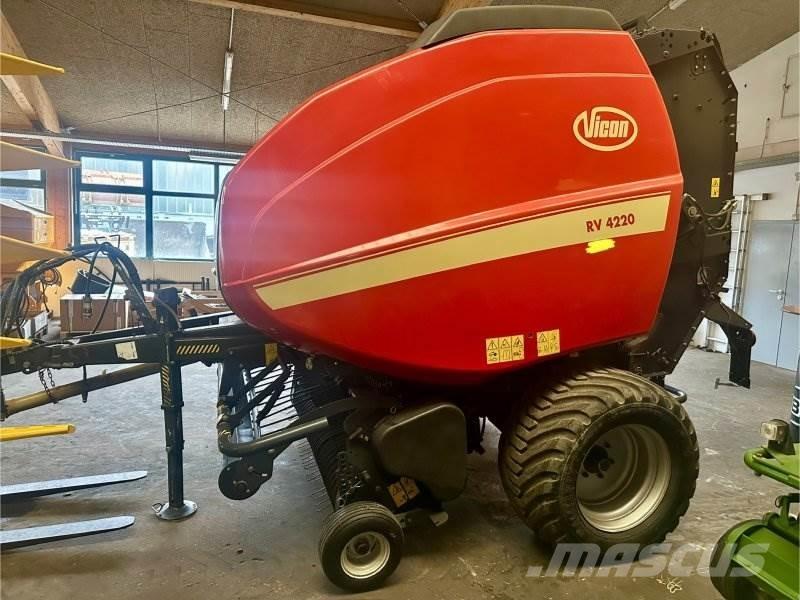 Vicon RV 4220 원형 곤포기