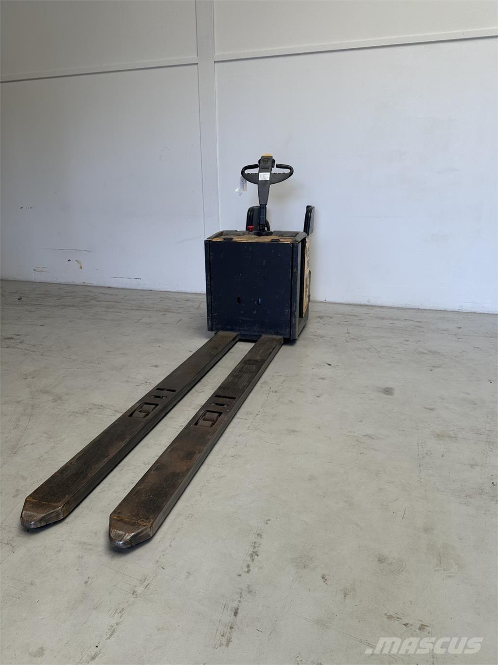 Atlet PLP/200 경량 리프터
