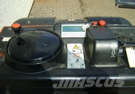 Linde V 10 L02/1200 미디엄 리프트 오더 피커